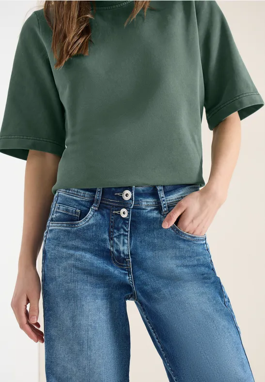 Kurzarm Sweatshirt im Garment dye Look just khaki