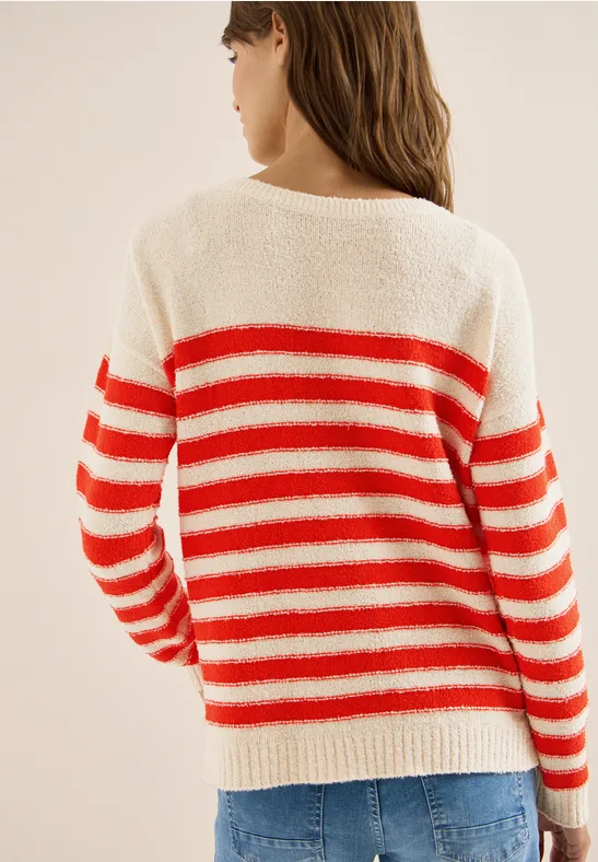 Gestreifter Bouclé Pullover pearl beige