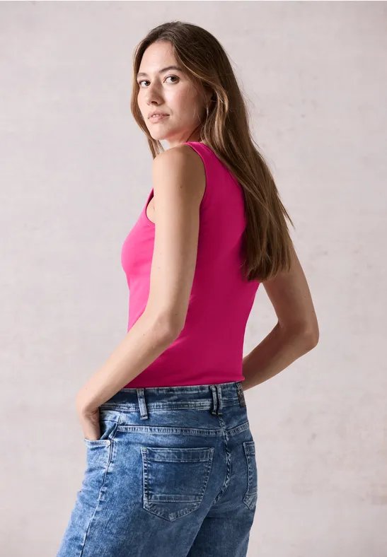 Top in Unifarbe lightning pink