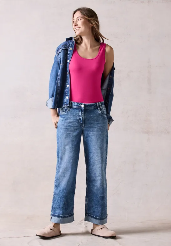 Top in Unifarbe lightning pink