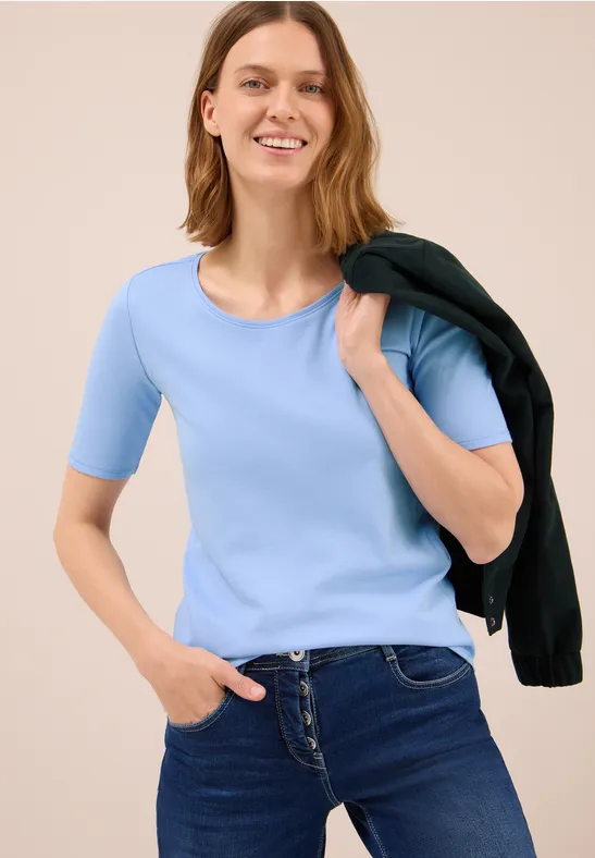 T-shirt en couleur unie sporty light blue