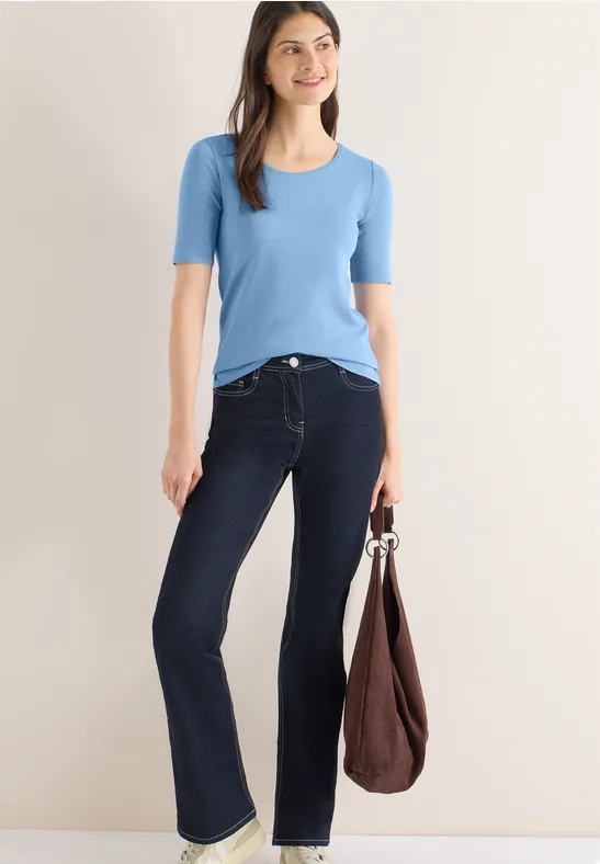 Basic T-Shirt mit Rundhals in Unifarbe cloud blue