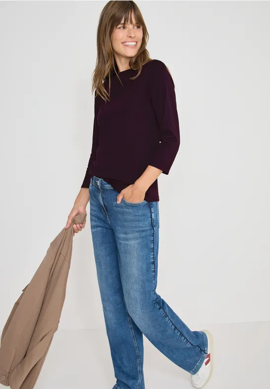 Basic U-Boot Shirt eggplant red