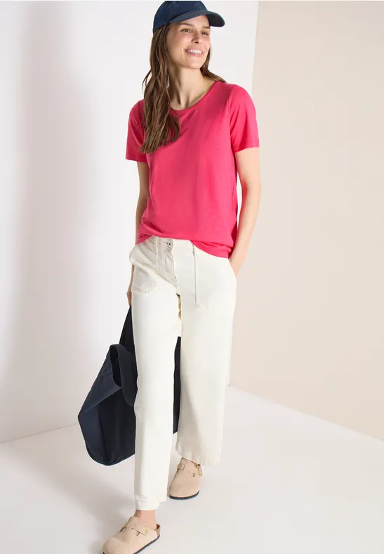 Basic T-Shirt mit Rundhals geranium red