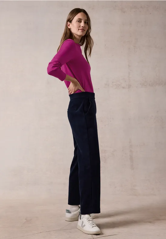 T-shirt avec encolure en U jewel pink