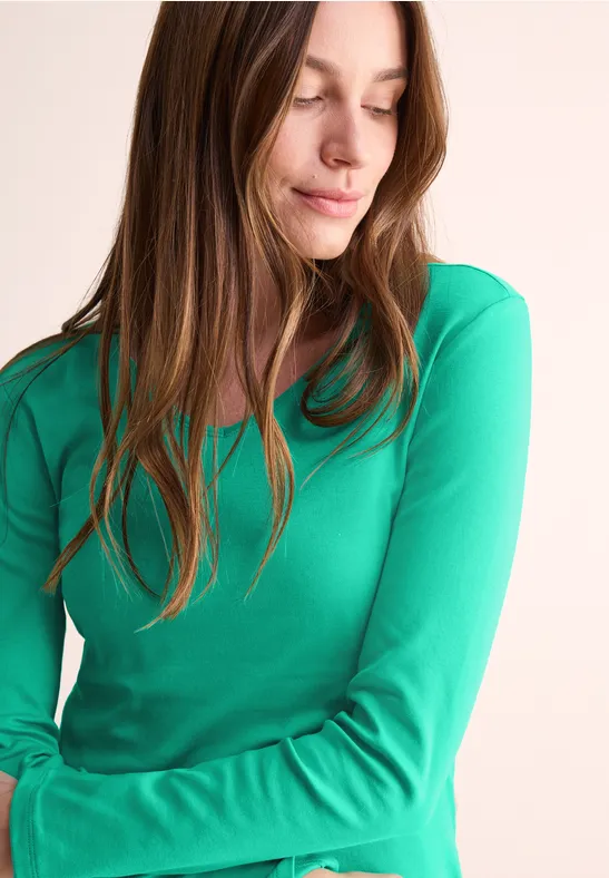 Shirt mit V-Ausschnitt aventurine green