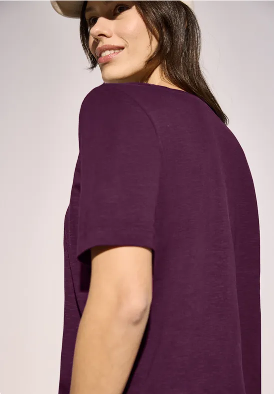 Basic V-Neck T-Shirt deep berry