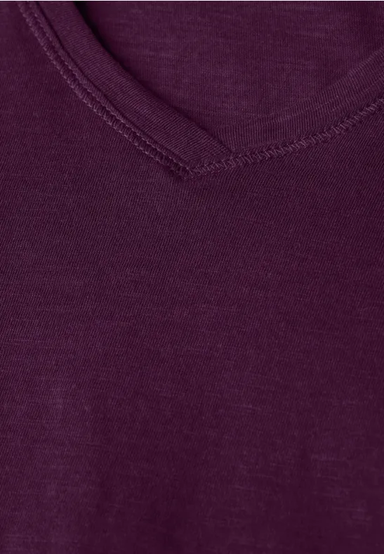 Basic V-Neck T-Shirt deep berry
