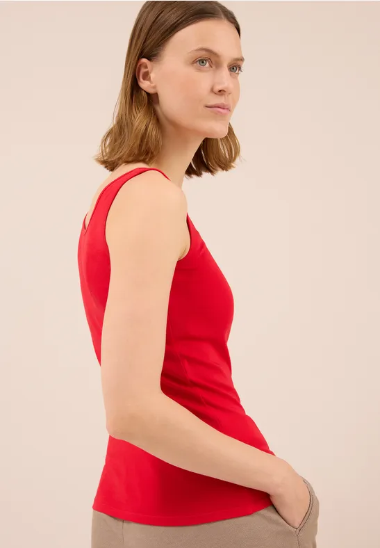 Basic Top in Unifarbe fiery red