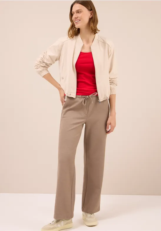 Basic Top in Unifarbe fiery red