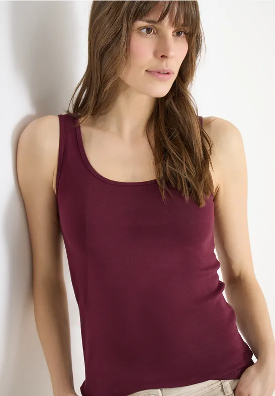 Basic Top mit Rundhals aus Baumwolle sweet grape red