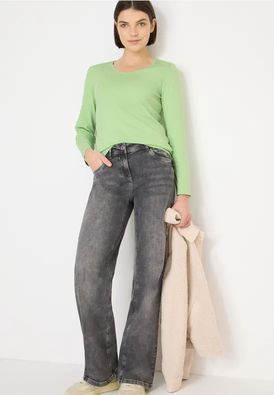 V-Neck Langarmshirt bamboo green