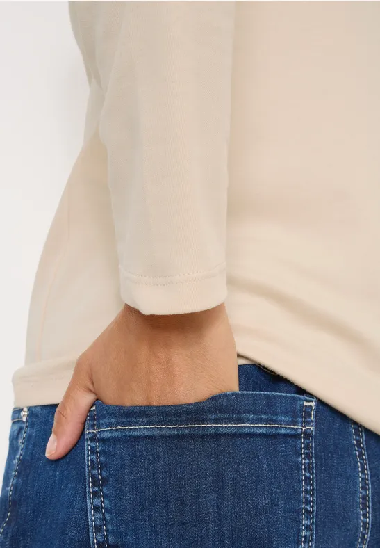 Shirt mit U-Boot-Ausschnitt oat milk beige