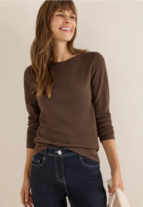 Shirt mit U-Boot-Ausschnitt chocolate mousse