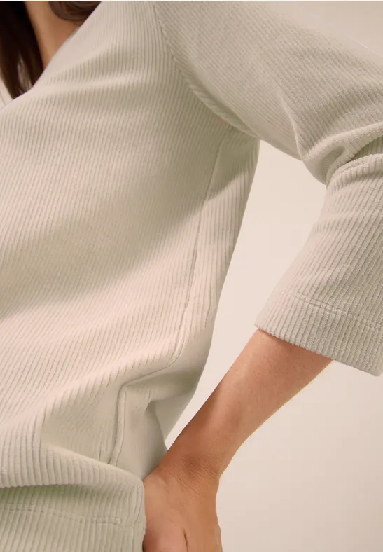Cordshirt in Unifarbe oat milk beige