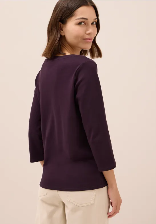 Basic V-Neck Shirt eggplant red