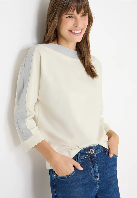 Batwing Shirt mit Tape creamy white