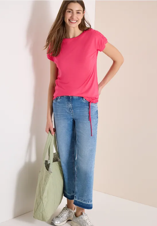 Kurzarm Shirt mit Boatneck und Raffung geranium red