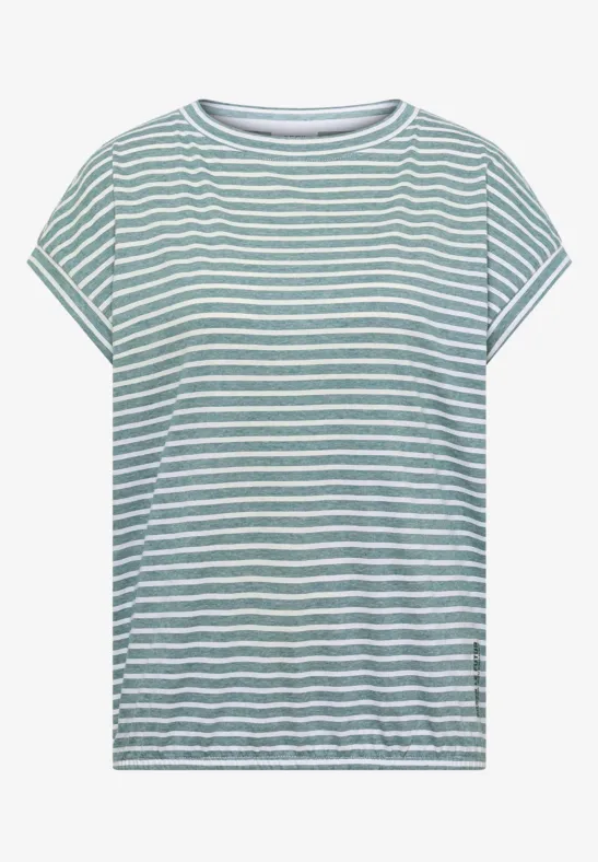 Shirt mit kurzen Ärmeln, Rundhalsausschnitt und horizontalen weiß-grünen Streifen.
