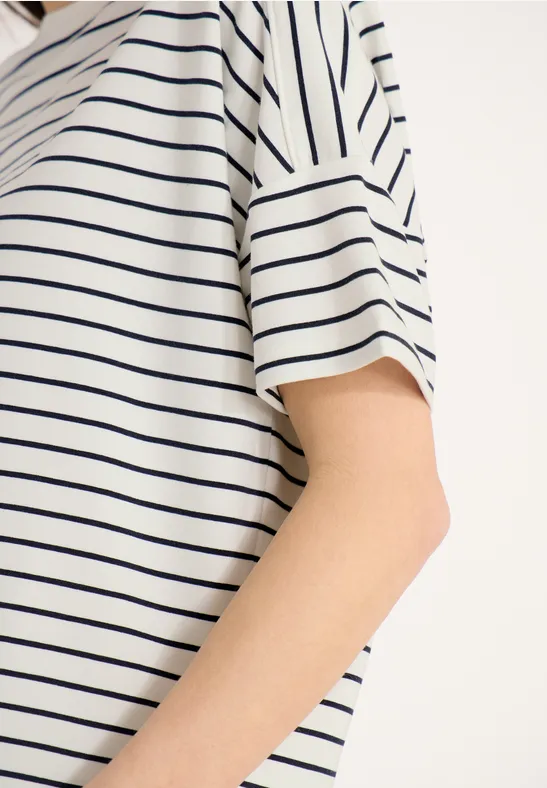 T-Shirt mit Boatneck und Streifen universal blue