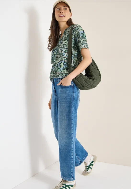 Kurzarm Shirt mit Split Neck und Print raw khaki