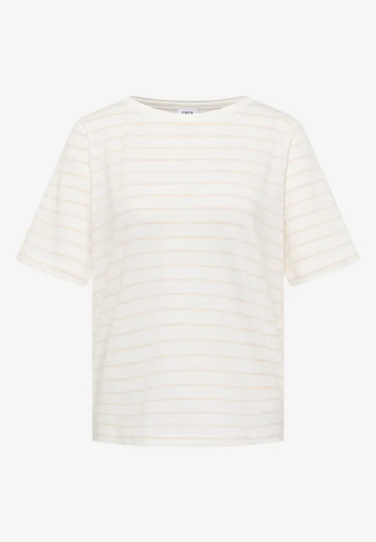 Weißes T-Shirt mit feinen pastellfarbenen Streifen, kurzärmelig und mit Rundhalsausschnitt.