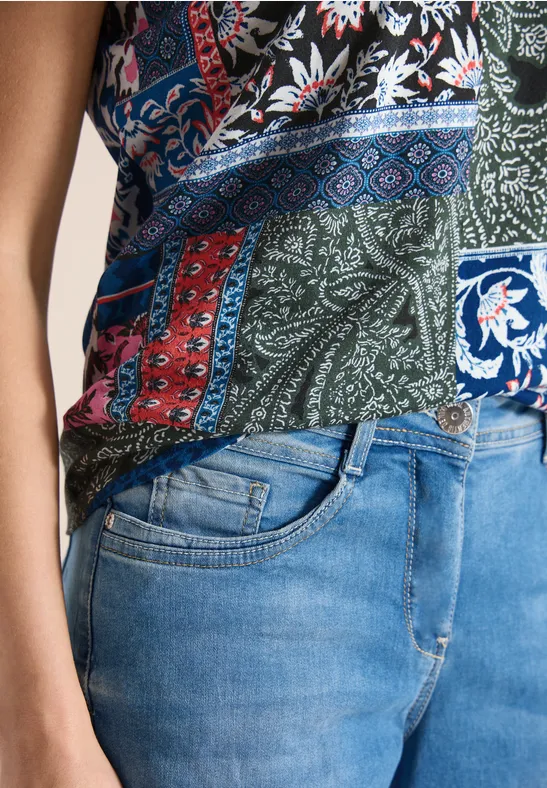 T-Shirt mit V-Neck und Patchwork-Print khaki