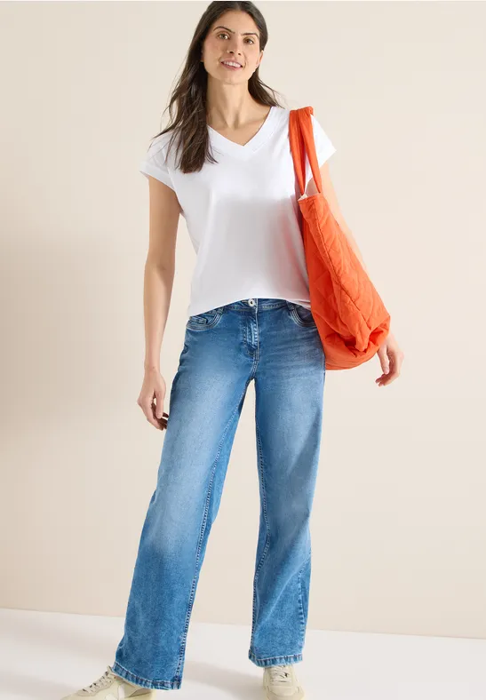 Kurzarm Shirt mit V-Neck in Unifarbe White