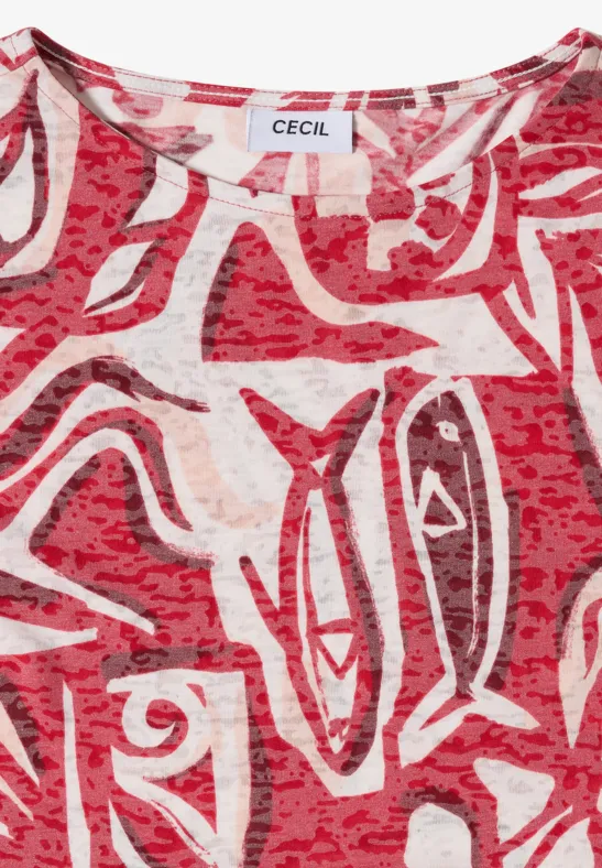 Rotes kurzärmeliges T-Shirt mit weißen abstrakten Mustern und CECIL-Label am Kragen.