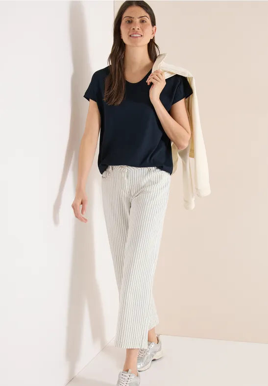 T-Shirt mit V-Neck und Spitzendetail universal blue