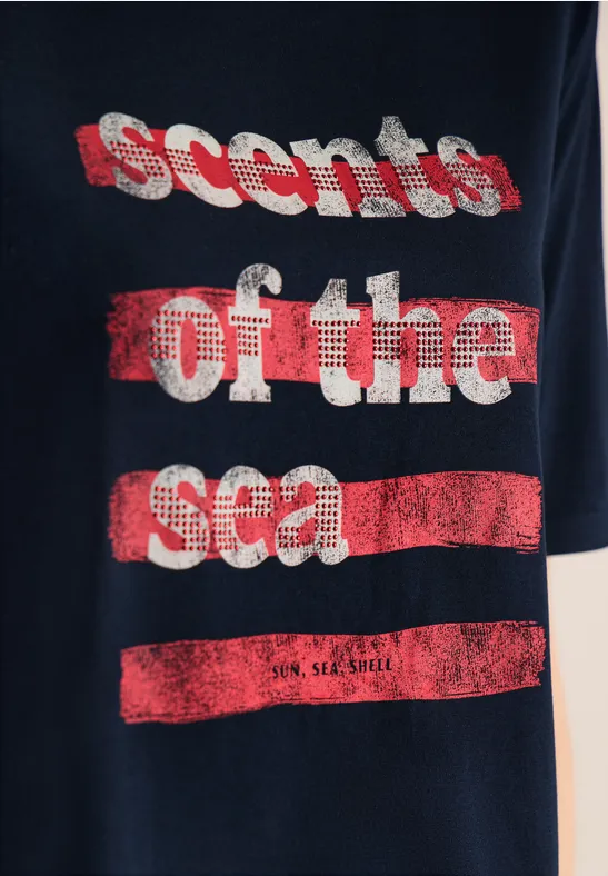 T-Shirt mit Boatneck und Wording universal blue