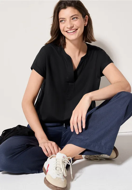 Bluse in Unifarbe Black