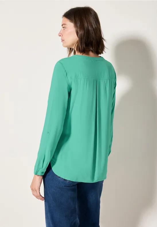 Bluse in Unifarbe agave green