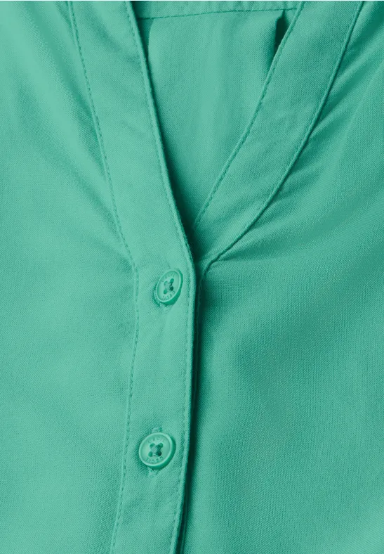 Bluse in Unifarbe agave green