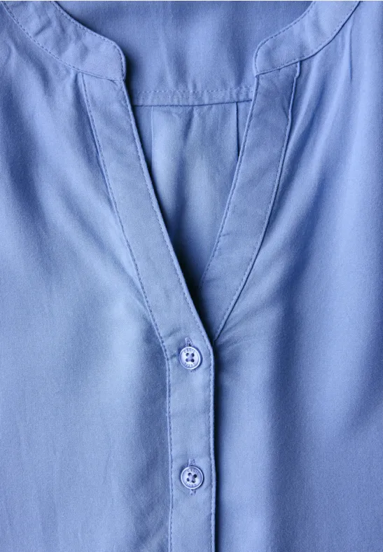 Bluse in Unifarbe aster blue