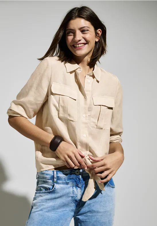 Bluse mit Knoten am Saum pumice beige