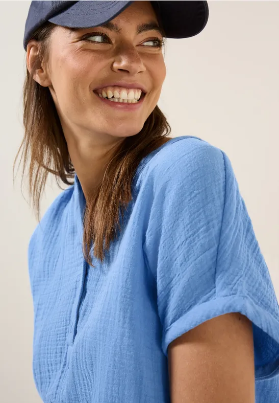 Blouse à manches courtes en mousseline aster blue