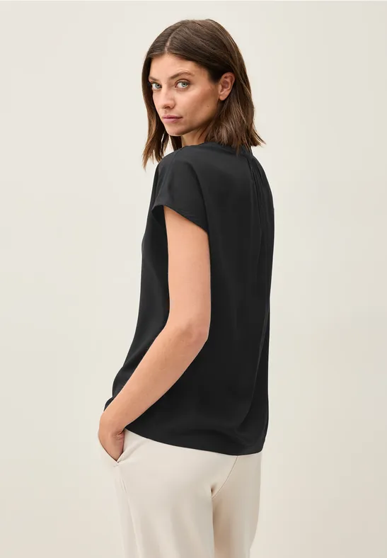 Blusenshirt in Unifarbe Black