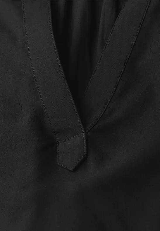 Blusenshirt in Unifarbe Black