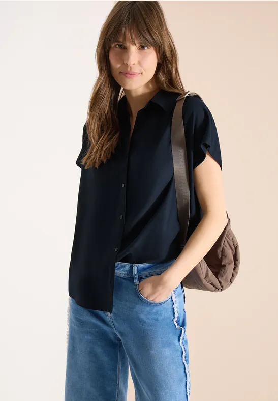 Basic Bluse mit Hemdkragen in Unifarbe universal blue