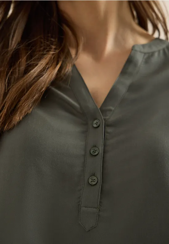 Bluse mit Split Neck und Elastiksaum khaki