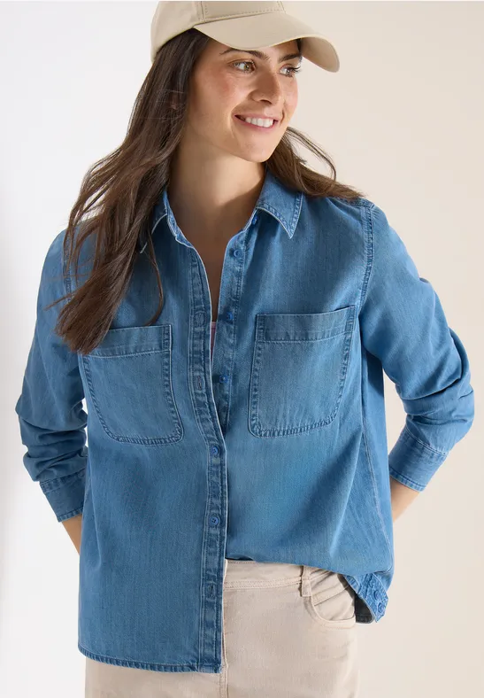 Blouse à col chemise, look denim mid blue wash