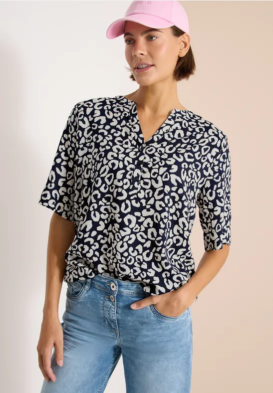 Bluse mit Split Neck und mit Leo-Muster urban dark blue