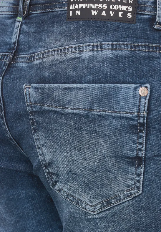 Loose Fit Jeansshorts Authentic mid blue wash