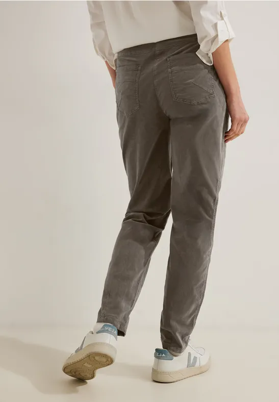 Casual Fit Hose sporty taupe