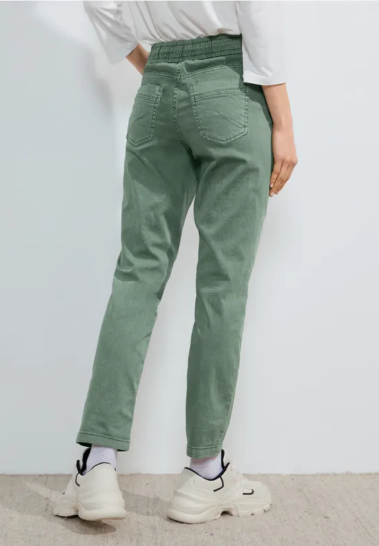 Pantalon de jogging coupe classique raw salvia green