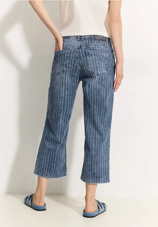 Gestreifte 3/4 Jeans mid blue wash