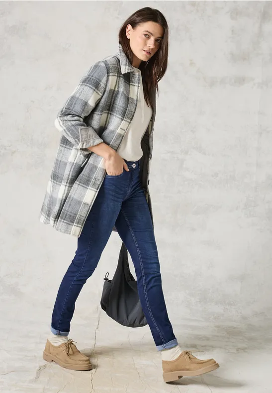 Jeans à la coupe slim Dark blue wash