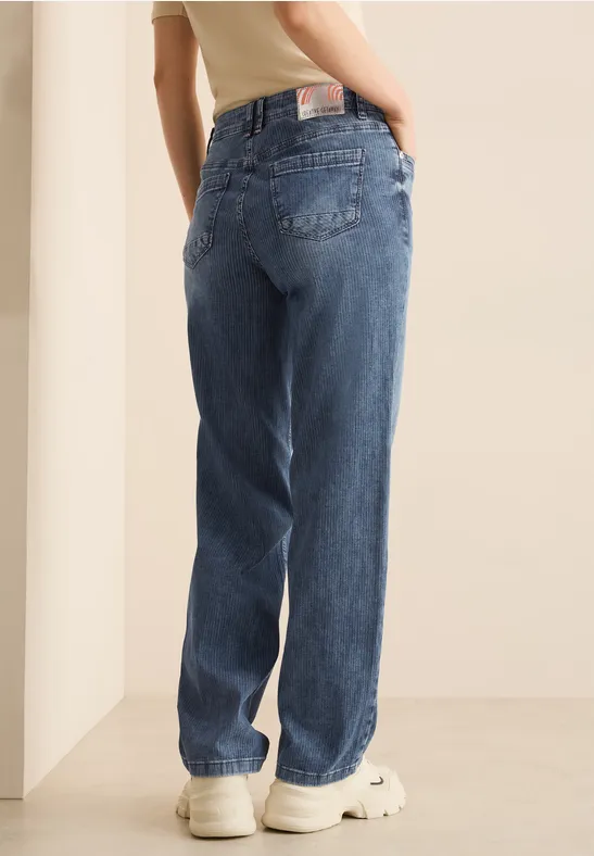 Jeans met rechte pijpen mid blue wash