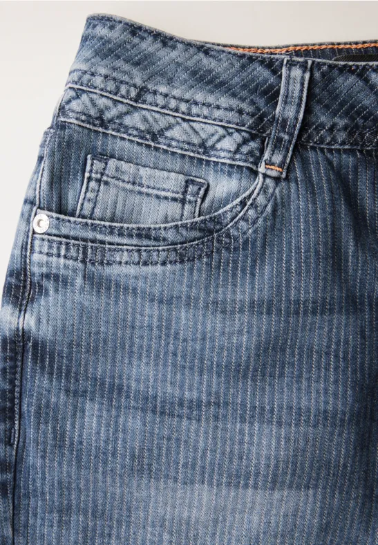 Jeans met rechte pijpen mid blue wash